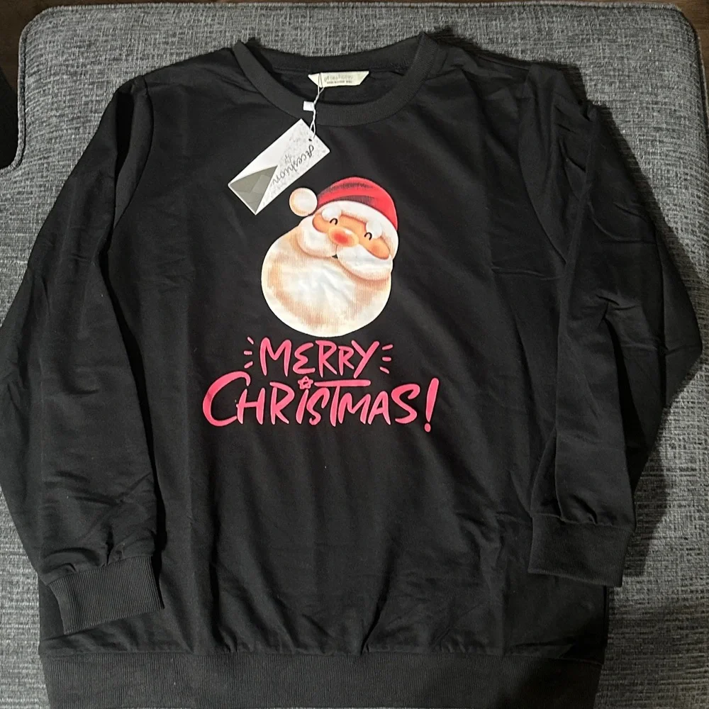 Black‎ Merry Christmas Crewneck Sweater